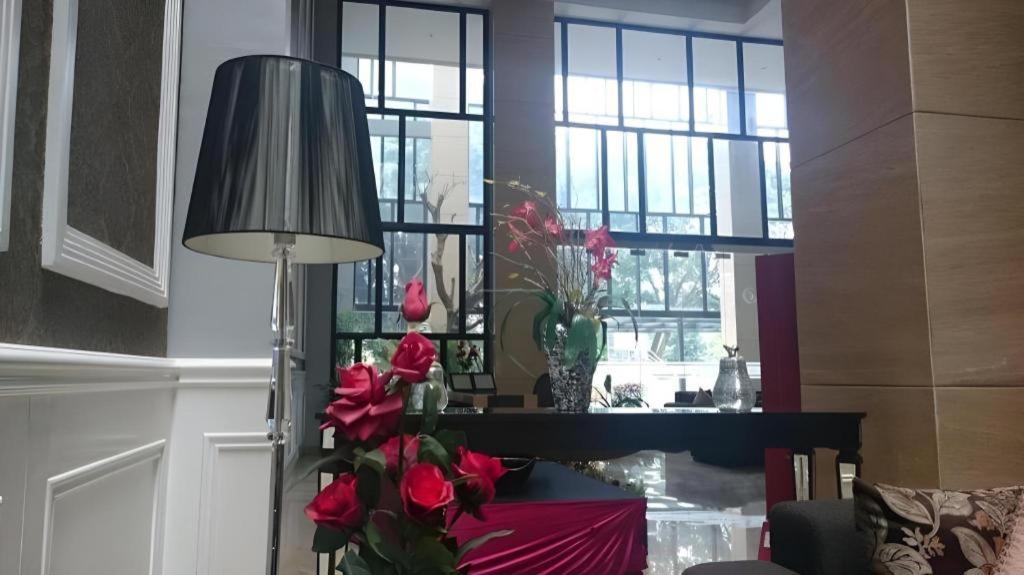 Travello Hotel Bandung Eksteriør billede