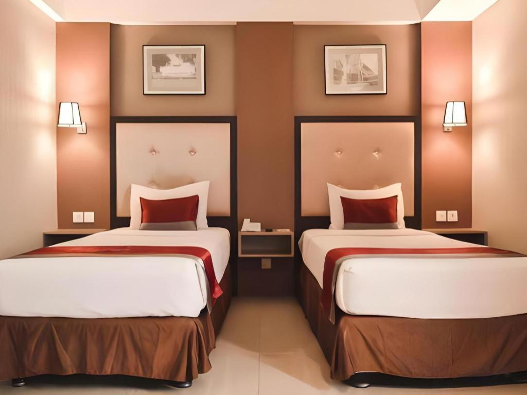 Travello Hotel Bandung Eksteriør billede