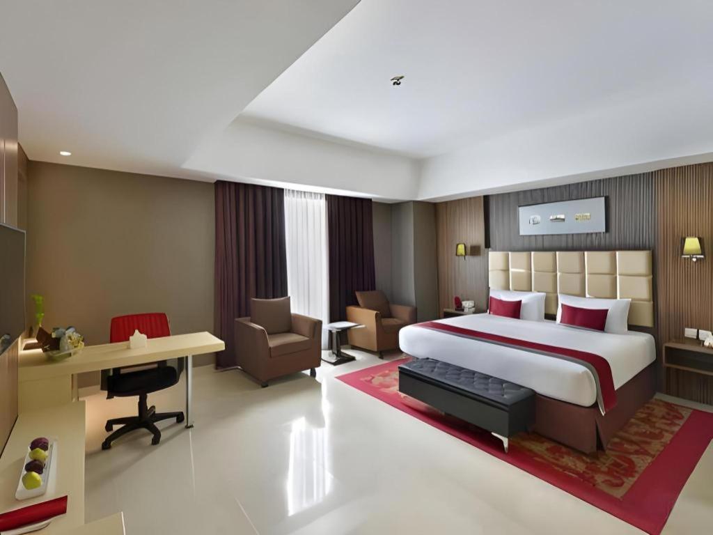 Travello Hotel Bandung Eksteriør billede