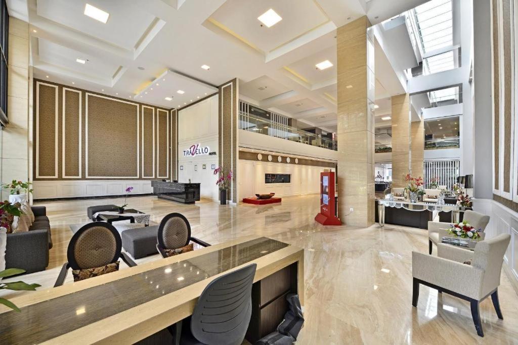 Travello Hotel Bandung Eksteriør billede